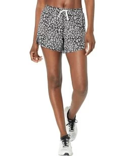 Brooks Moment 5" Shorts